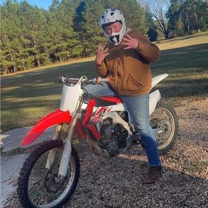 Meet your Posher, Johnathon